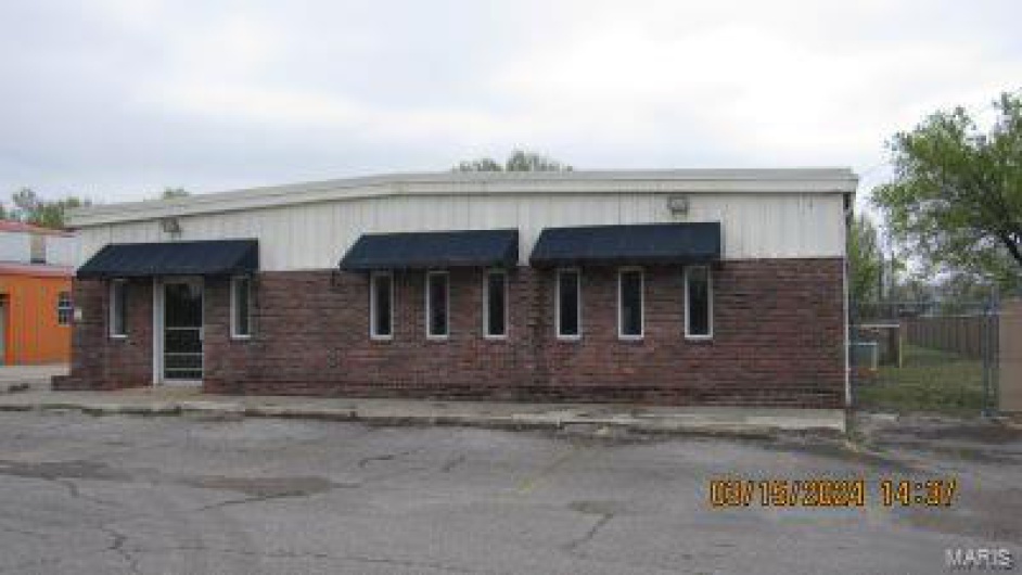 2770 Douglas, Malden, Missouri 63863, ,Commercial Sale,For Sale,Douglas,MAR24015182