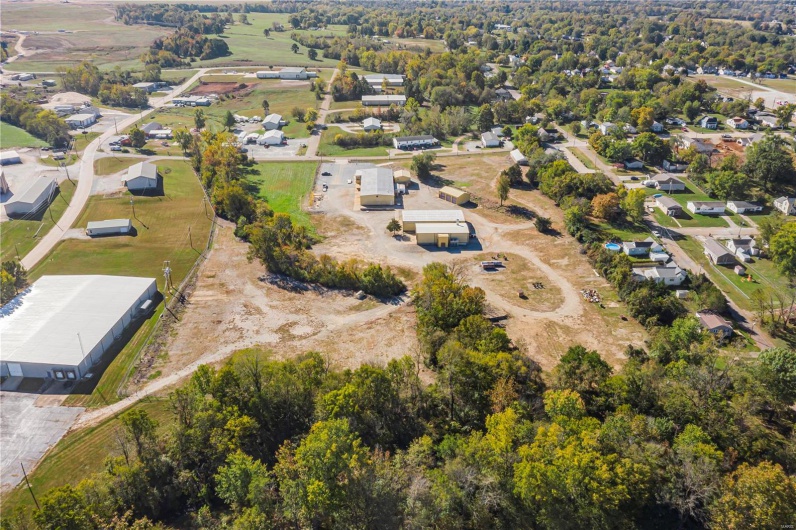 800 Newberry Street, Fredericktown, Missouri 63645, ,Commercial Sale,For Sale,Newberry,MAR24064910
