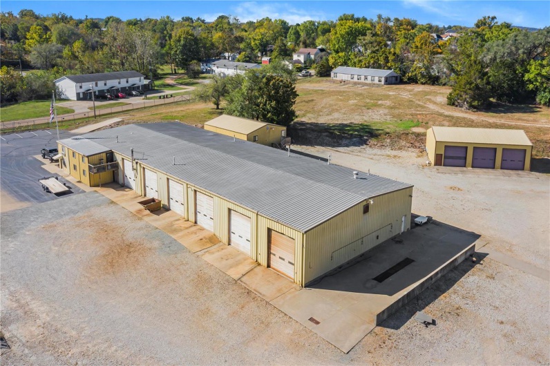800 Newberry Street, Fredericktown, Missouri 63645, ,Commercial Sale,For Sale,Newberry,MAR24064910