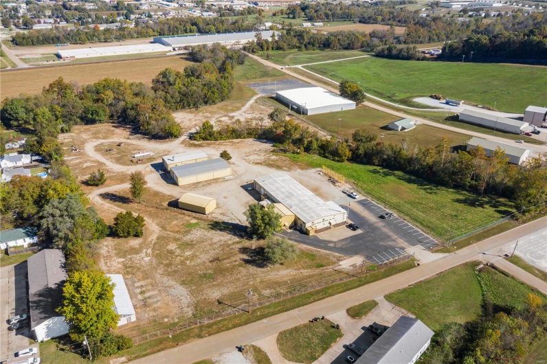 800 Newberry Street, Fredericktown, Missouri 63645, ,Commercial Sale,For Sale,Newberry,MAR24064910