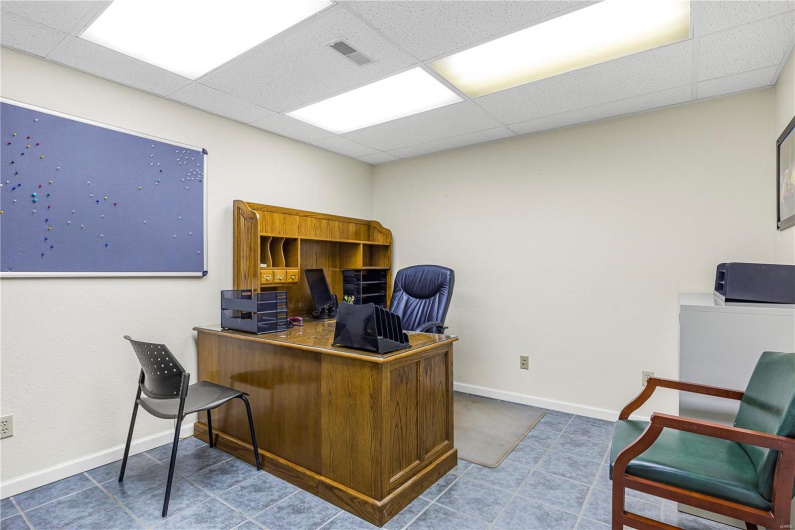 800 Newberry Street, Fredericktown, Missouri 63645, ,Commercial Sale,For Sale,Newberry,MAR24064910