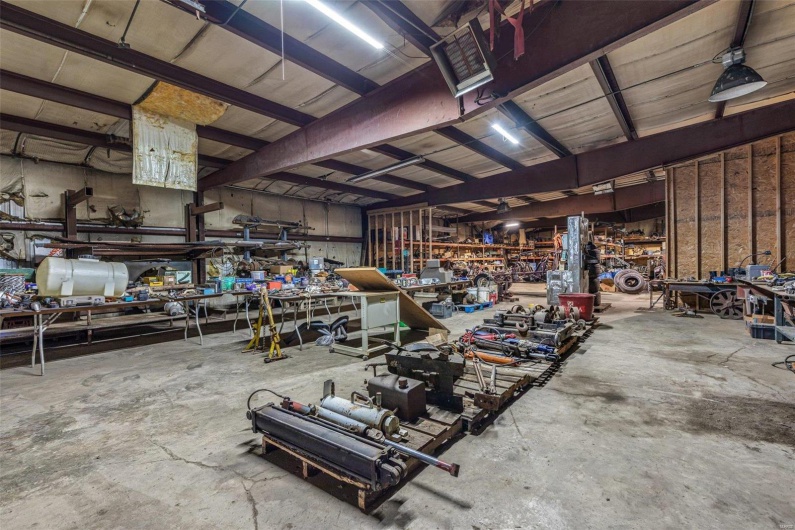 610 East Hwy 72, Ironton, Missouri 63650, ,Commercial Sale,For Sale,East Hwy 72,MAR24066552