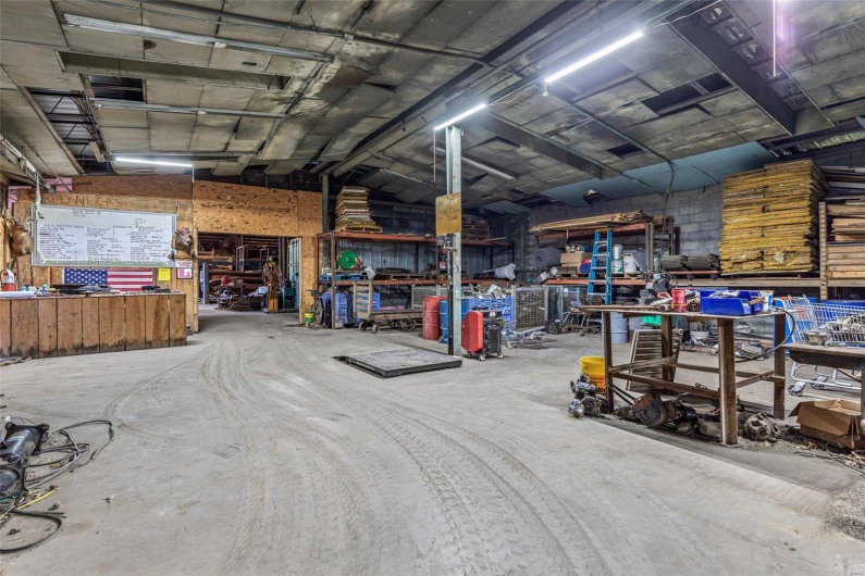 610 East Hwy 72, Ironton, Missouri 63650, ,Commercial Sale,For Sale,East Hwy 72,MAR24066552
