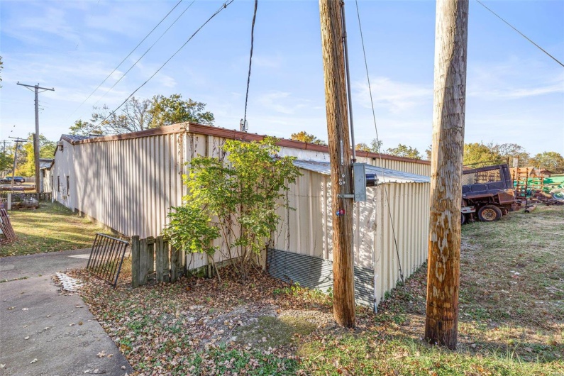 610 East Hwy 72, Ironton, Missouri 63650, ,Commercial Sale,For Sale,East Hwy 72,MAR24066552