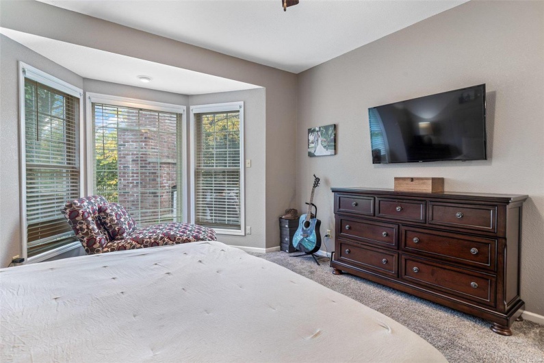 420 Wellington Place, Farmington, Missouri 63640, 5 Bedrooms Bedrooms, 11 Rooms Rooms,3 BathroomsBathrooms,Residential,For Sale,Wellington Place,MAR24067652