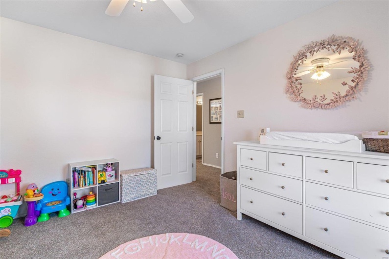 420 Wellington Place, Farmington, Missouri 63640, 5 Bedrooms Bedrooms, 11 Rooms Rooms,3 BathroomsBathrooms,Residential,For Sale,Wellington Place,MAR24067652