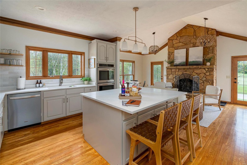 5345 State Route 127, Cobden, Illinois 62920, 11 Bedrooms Bedrooms, 6 Rooms Rooms,4 BathroomsBathrooms,Residential,For Sale,State Route 127,MAR24067749