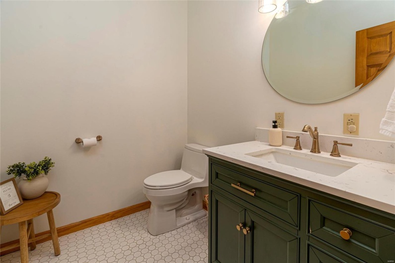 5345 State Route 127, Cobden, Illinois 62920, 11 Bedrooms Bedrooms, 6 Rooms Rooms,4 BathroomsBathrooms,Residential,For Sale,State Route 127,MAR24067749