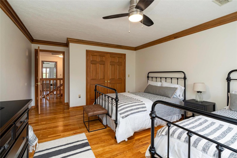 5345 State Route 127, Cobden, Illinois 62920, 11 Bedrooms Bedrooms, 6 Rooms Rooms,4 BathroomsBathrooms,Residential,For Sale,State Route 127,MAR24067749