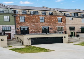 325 Main Street, Cape Girardeau, Missouri 63701, 4 Bedrooms Bedrooms, 13 Rooms Rooms,3 BathroomsBathrooms,Residential,For Sale,Main,MAR24067981