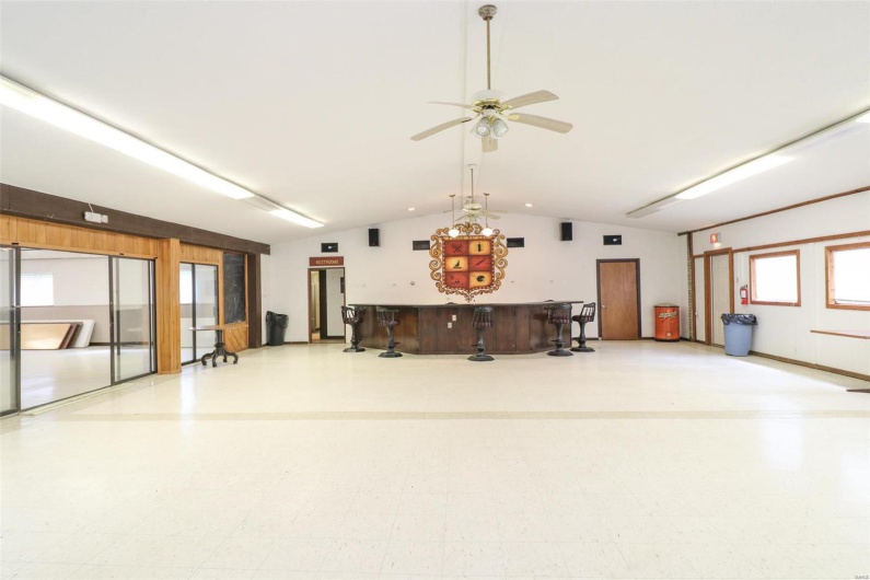 1424 Rue Riviera, Bonne Terre, Missouri 63628, ,Commercial Sale,For Sale,Rue Riviera,MAR24055974