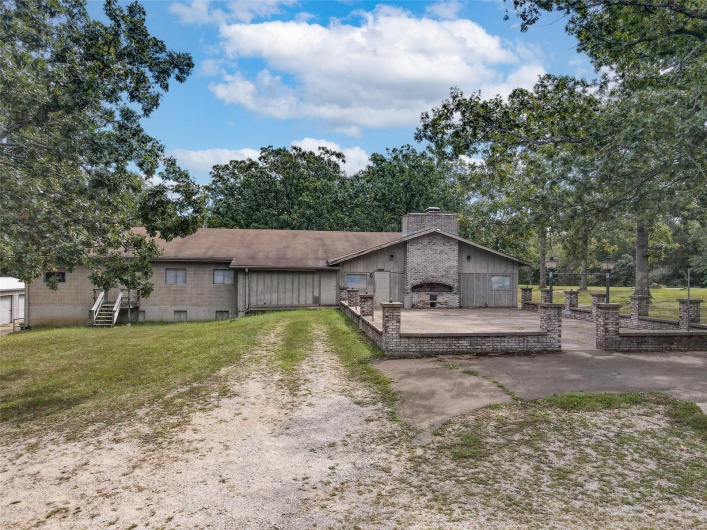 1424 Rue Riviera, Bonne Terre, Missouri 63628, ,Commercial Sale,For Sale,Rue Riviera,MAR24055974