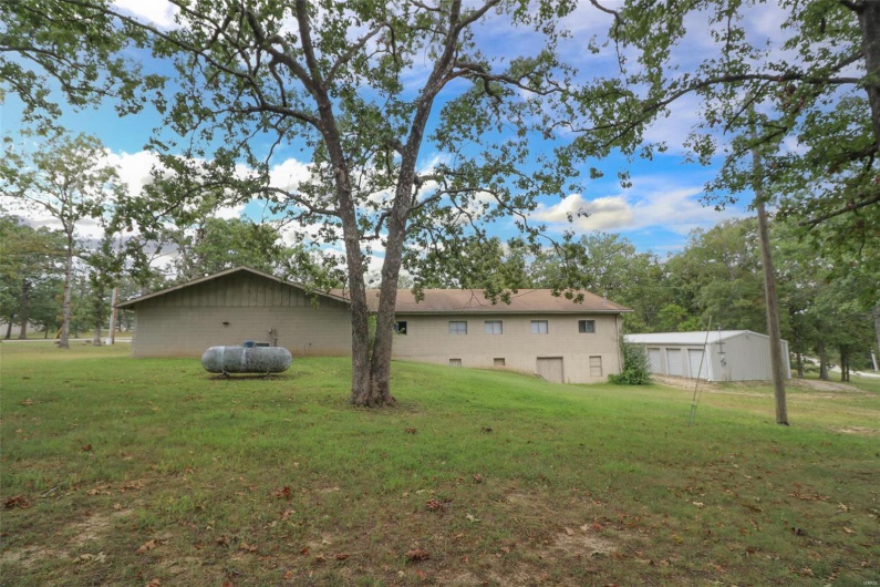 1424 Rue Riviera, Bonne Terre, Missouri 63628, ,Commercial Sale,For Sale,Rue Riviera,MAR24055974