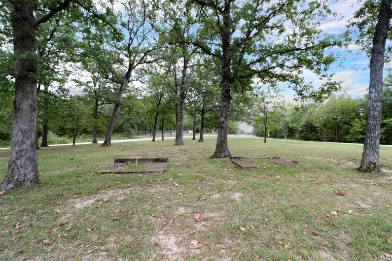 1424 Rue Riviera, Bonne Terre, Missouri 63628, ,Commercial Sale,For Sale,Rue Riviera,MAR24055974