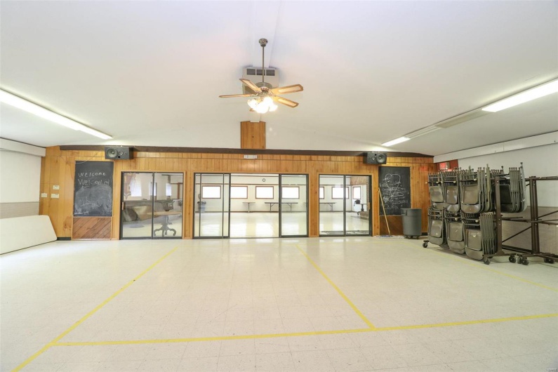 1424 Rue Riviera, Bonne Terre, Missouri 63628, ,Commercial Sale,For Sale,Rue Riviera,MAR24055974