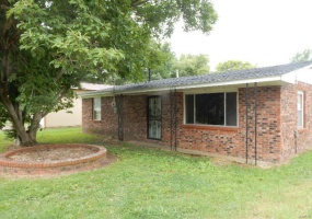 303 Ogden Street, Gideon, Missouri 63848, 1 Bedroom Bedrooms, 4 Rooms Rooms,1 BathroomBathrooms,Residential,For Sale,Ogden,MAR24068582