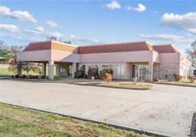 3241 Percy Drive, Cape Girardeau, Missouri 63701, ,Commercial Lease,For Sale,Percy,MAR24069255