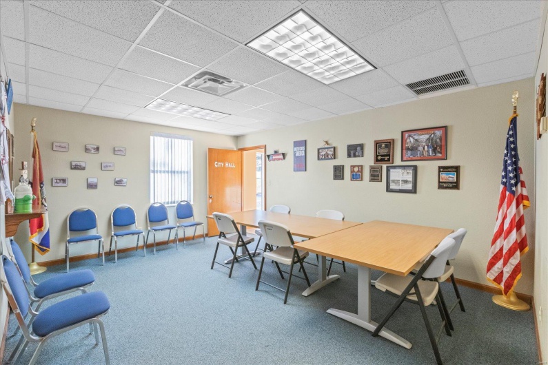 LL Suite 101 Meeting room