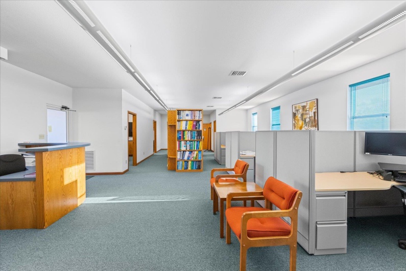 Suite 103 Office and cubicals