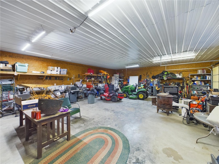 1980 County Road 243, Qulin, Missouri 63961, 4 Bedrooms Bedrooms, 11 Rooms Rooms,3 BathroomsBathrooms,Residential,For Sale,County Road 243,MAR24069537