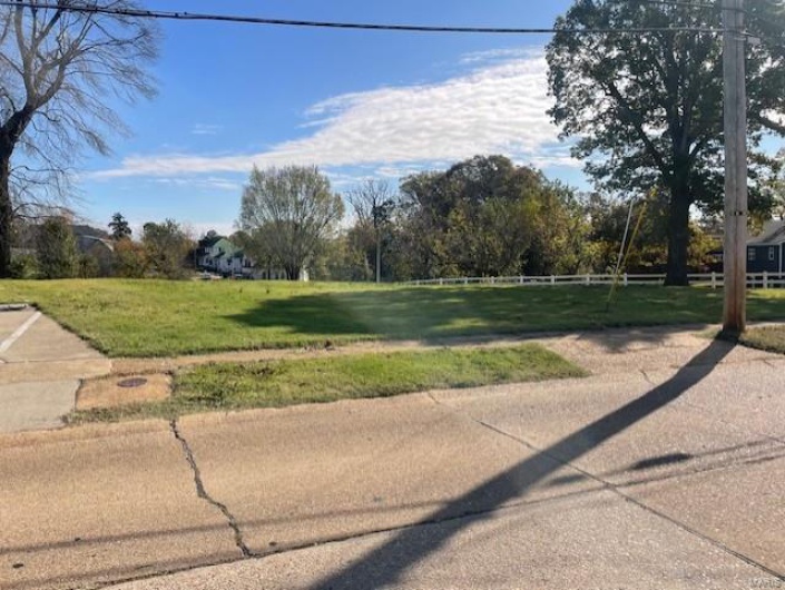 122 11th Street, Poplar Bluff, Missouri 63901, ,Land,For Sale,11th,MAR24069643