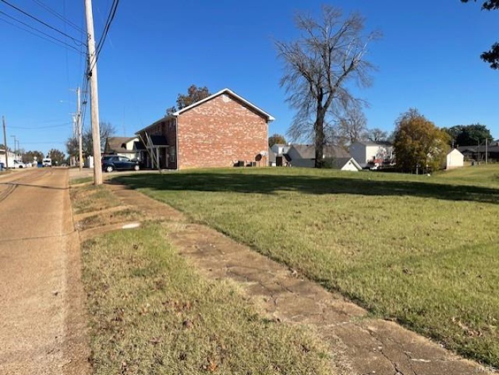 122 11th Street, Poplar Bluff, Missouri 63901, ,Land,For Sale,11th,MAR24069643