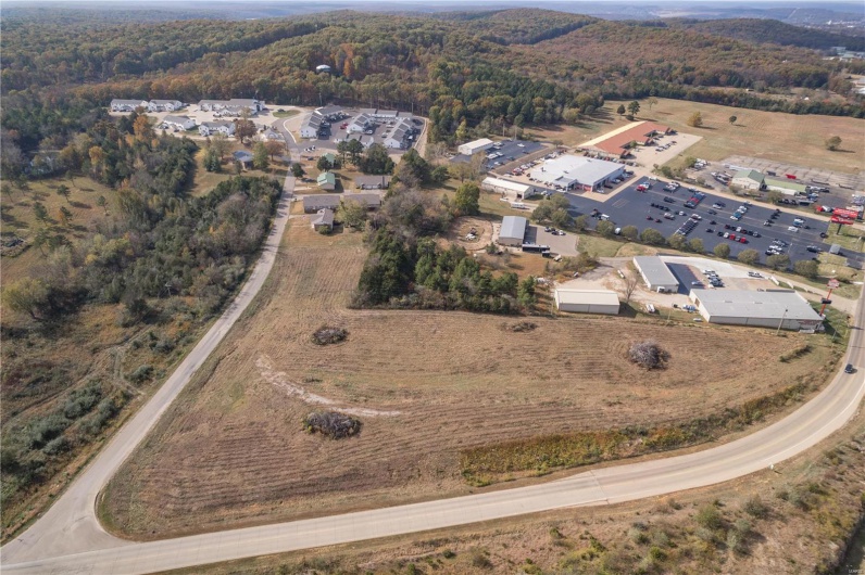 0 Woodlawn Drive, Farmington, Missouri 63640, ,Commercial Sale,For Sale,Woodlawn,MAR24069806