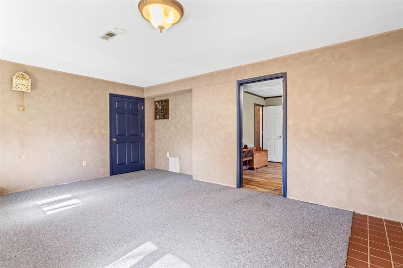 521 Lindsey Lane, Farmington, Missouri 63640, 5 Bedrooms Bedrooms, 17 Rooms Rooms,4 BathroomsBathrooms,Residential,For Sale,Lindsey,MAR24066374