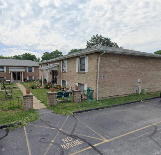 753 Rozier Street, Ste Genevieve, Missouri 63670, ,Commercial Sale,For Sale,Rozier,MAR24071031