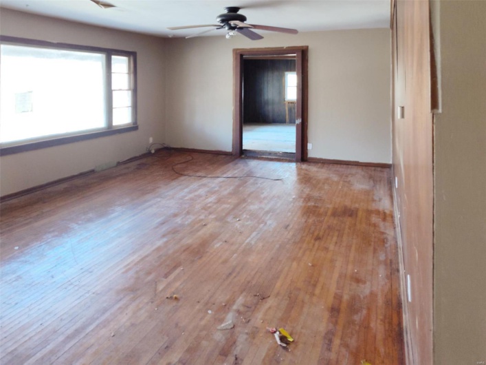 2129 Red Bud Drive, Bonne Terre, Missouri 63628, 4 Bedrooms Bedrooms, 6 Rooms Rooms,2 BathroomsBathrooms,Residential,For Sale,Red Bud,MAR24070781