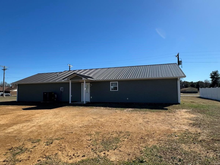 902 C Street, Malden, Missouri 63863, 3 Bedrooms Bedrooms, 6 Rooms Rooms,2 BathroomsBathrooms,Residential,For Sale,C,MAR23068593