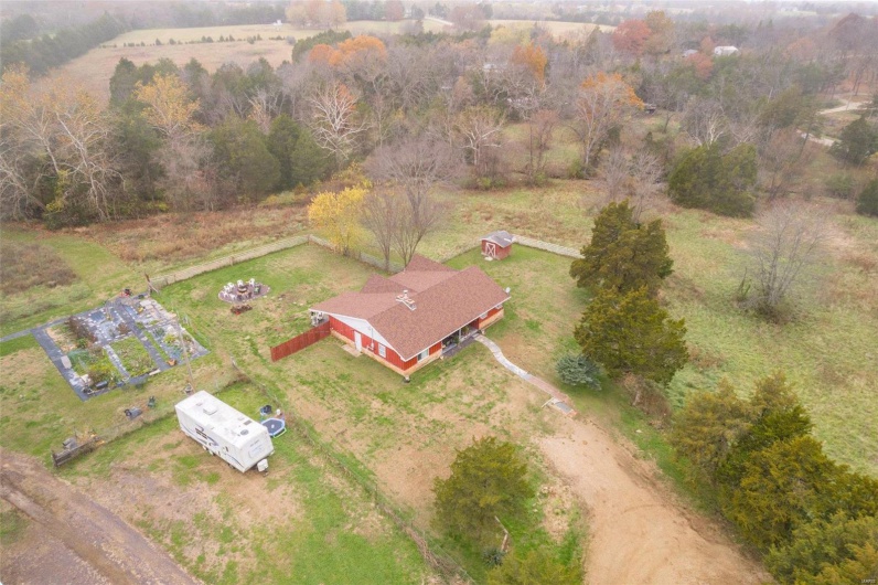 551 State Highway 32, Bismarck, Missouri 63624, 3 Bedrooms Bedrooms, 8 Rooms Rooms,2 BathroomsBathrooms,Farm,For Sale,State Highway 32,MAR24071164