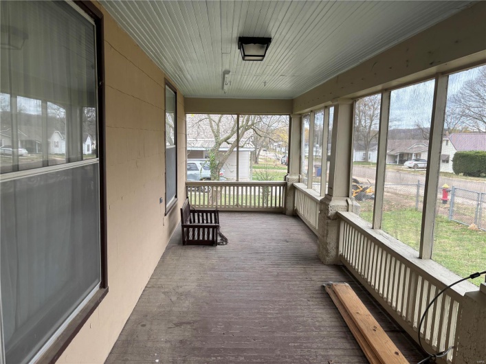 screened front porch