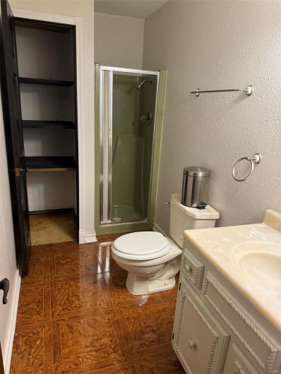 15164 Orchard Lake Drive, Dexter, Missouri 63841, 4 Bedrooms Bedrooms, 9 Rooms Rooms,3 BathroomsBathrooms,Residential,For Sale,Orchard Lake,MAR24052564
