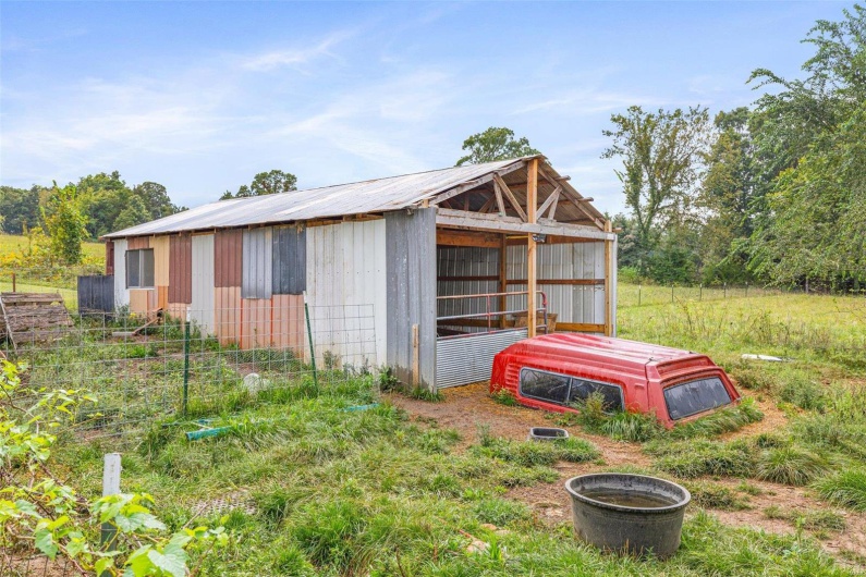 4002 County Road 20, Belleview, Missouri 63623, 3 Bedrooms Bedrooms, 8 Rooms Rooms,2 BathroomsBathrooms,Residential,For Sale,County Road 20,MAR24057763
