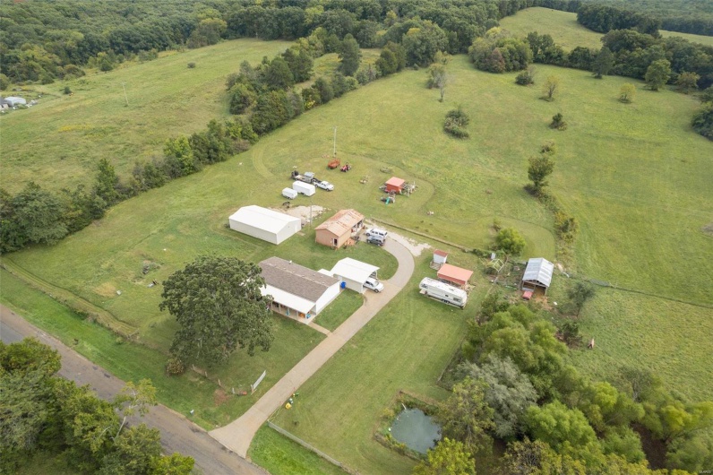 4002 County Road 20, Belleview, Missouri 63623, 3 Bedrooms Bedrooms, 8 Rooms Rooms,2 BathroomsBathrooms,Residential,For Sale,County Road 20,MAR24057763