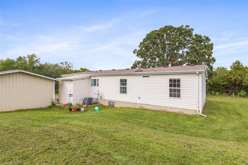 4002 County Road 20, Belleview, Missouri 63623, 3 Bedrooms Bedrooms, 8 Rooms Rooms,2 BathroomsBathrooms,Residential,For Sale,County Road 20,MAR24057763