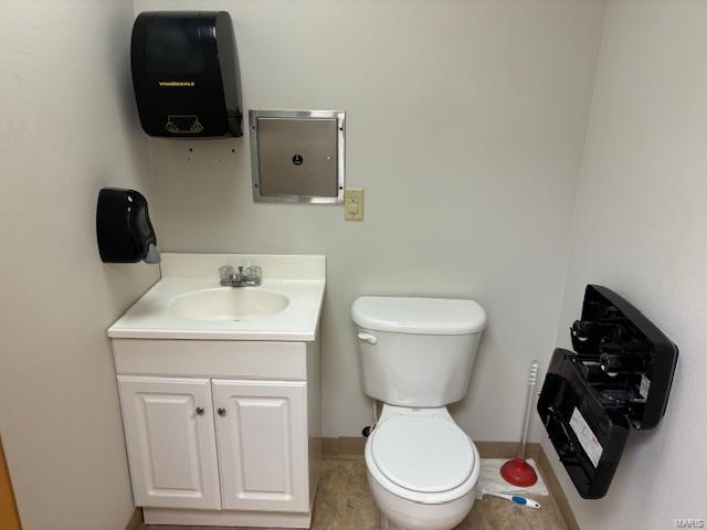 106 Oak St, Advance, Missouri 63730, ,Commercial Sale,For Sale,Oak St,MAR24072911