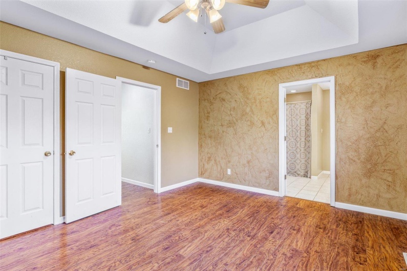 1121 Madison 92103, Fredericktown, Missouri 63645, 4 Bedrooms Bedrooms, 11 Rooms Rooms,3 BathroomsBathrooms,Residential,For Sale,Madison 92103,MAR24072864