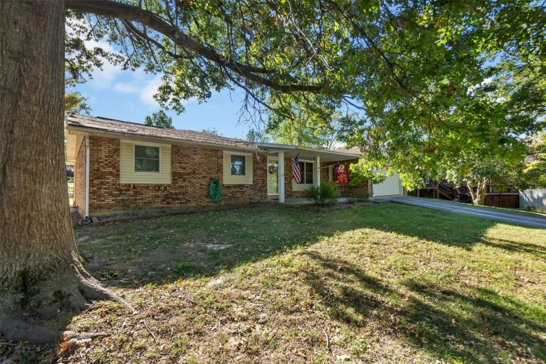 2230 Kent Drive, Cape Girardeau, Missouri 63701, 3 Bedrooms Bedrooms, 8 Rooms Rooms,3 BathroomsBathrooms,Residential,For Sale,Kent,MAR24070301