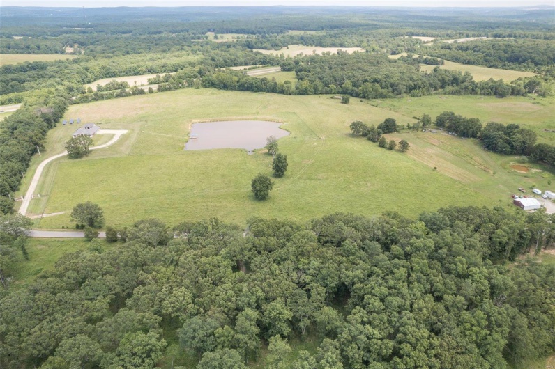 Drone / aerial view featuring a rural view