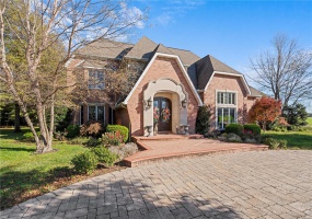 328 Ann Drive, Charleston, Missouri 63834, 5 Bedrooms Bedrooms, 9 Rooms Rooms,4 BathroomsBathrooms,Residential,For Sale,Ann,MAR24073284