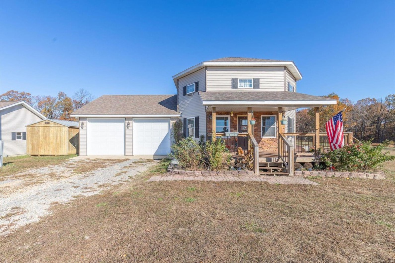 635 County Road 470, Poplar Bluff, Missouri 63901, 3 Bedrooms Bedrooms, ,3 BathroomsBathrooms,Residential,For Sale,County Road 470,MAR24072752