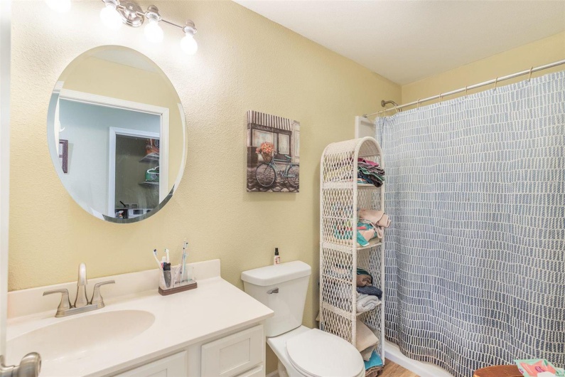 635 County Road 470, Poplar Bluff, Missouri 63901, 3 Bedrooms Bedrooms, ,3 BathroomsBathrooms,Residential,For Sale,County Road 470,MAR24072752