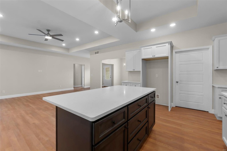 1905 Wheelwright Drive, Cape Girardeau, Missouri 63701, 3 Bedrooms Bedrooms, 6 Rooms Rooms,2 BathroomsBathrooms,Residential,For Sale,Wheelwright,MAR24072693