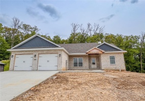 1905 Wheelwright Drive, Cape Girardeau, Missouri 63701, 3 Bedrooms Bedrooms, 6 Rooms Rooms,2 BathroomsBathrooms,Residential,For Sale,Wheelwright,MAR24072693
