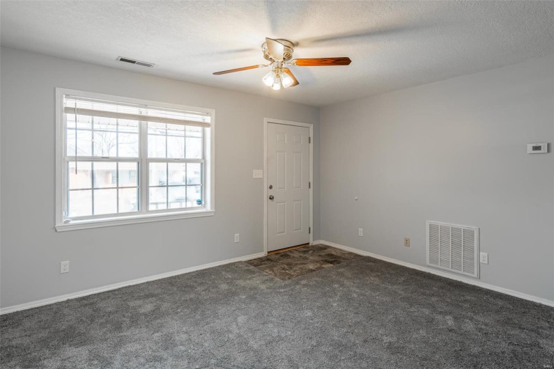 2318 Arkansas, Poplar Bluff, Missouri 63901, 2 Bedrooms Bedrooms, 5 Rooms Rooms,1 BathroomBathrooms,Residential,For Sale,Arkansas,MAR24073690