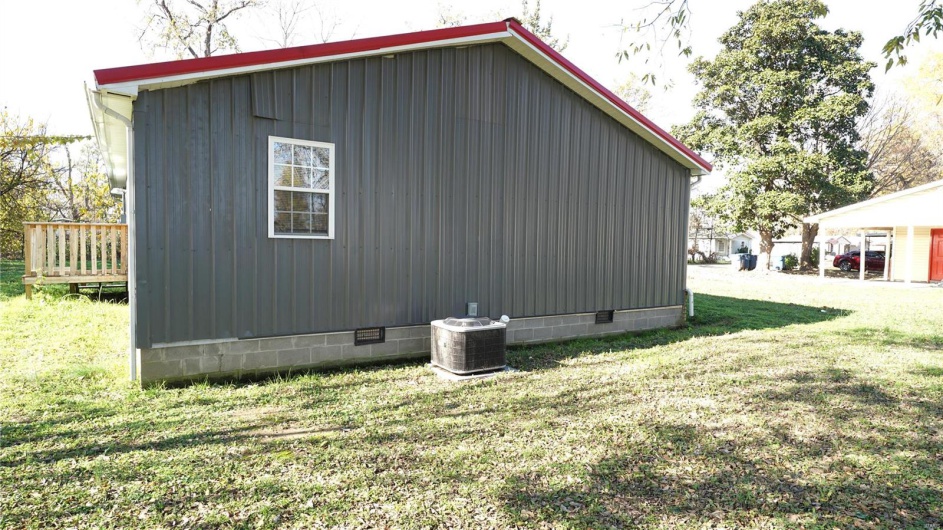1014 S Klinkhardt St, Hayti, Missouri 63851, 3 Bedrooms Bedrooms, 8 Rooms Rooms,2 BathroomsBathrooms,Residential,For Sale,S Klinkhardt St,MAR24073713