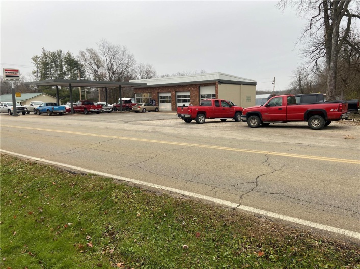 355 South Main Street, Ironton, Missouri 63650, ,Commercial Sale,For Sale,South Main Street,MAR24073637