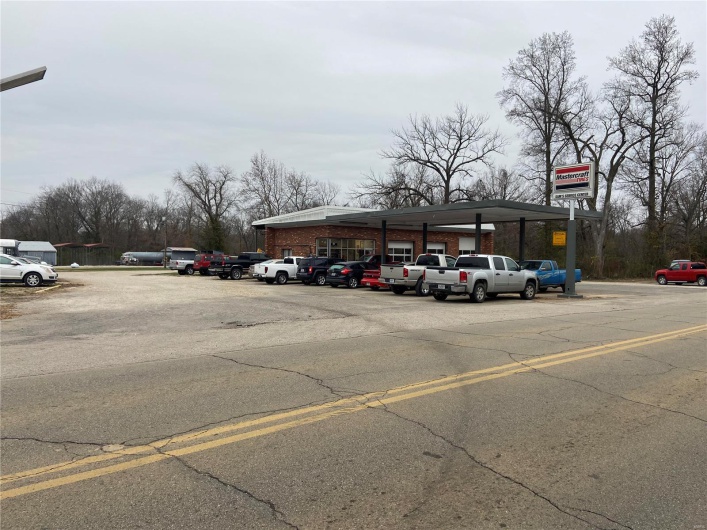 355 South Main Street, Ironton, Missouri 63650, ,Commercial Sale,For Sale,South Main Street,MAR24073637